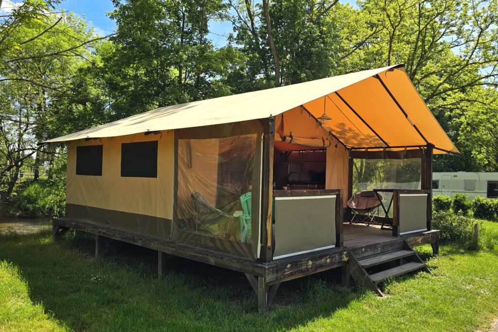 Lodge au Camping d'Aix